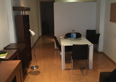 Enderroc interior d'un pis de 89 m2 a l'Eixample (Barcelona).
